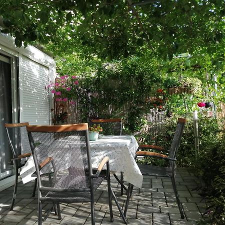 Apartment Golden Dreams Podstrana Exterior photo