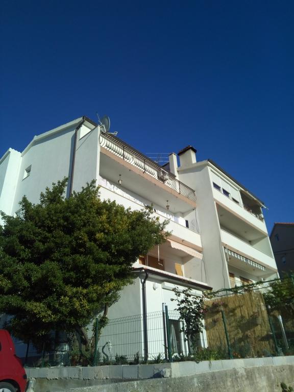 Apartment Golden Dreams Podstrana Exterior photo