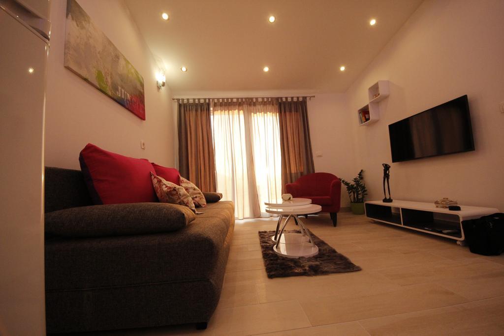 Apartment Golden Dreams Podstrana Exterior photo