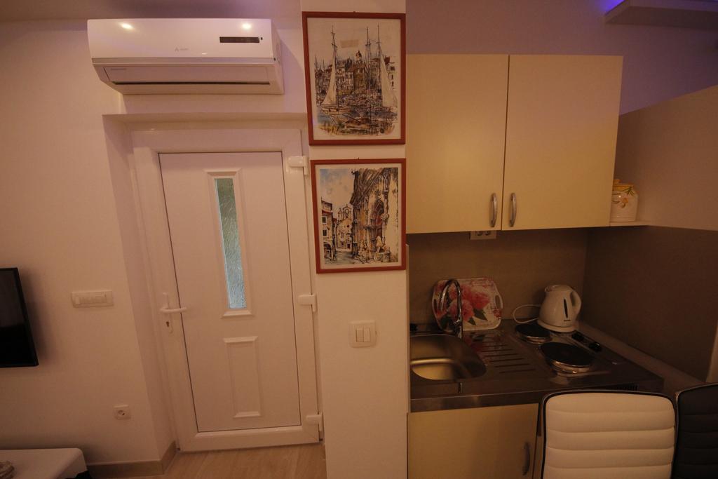 Apartment Golden Dreams Podstrana Exterior photo